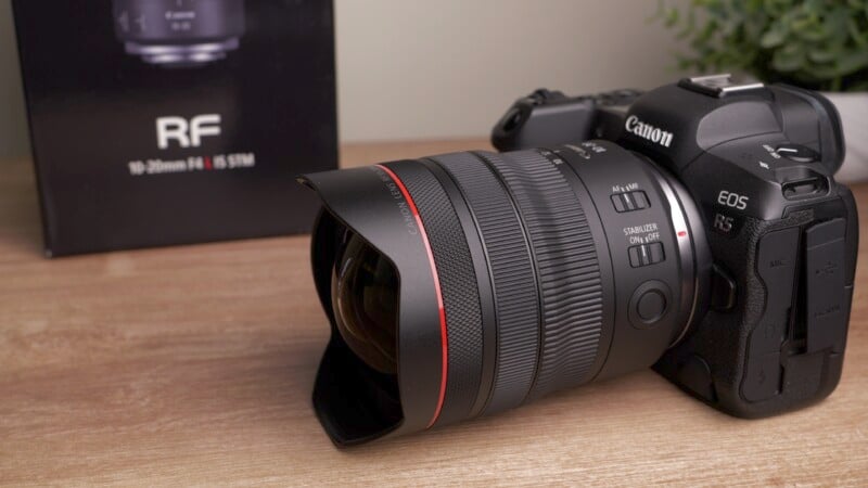 Canon RF 10-20mm f/4 STM L beauty shot