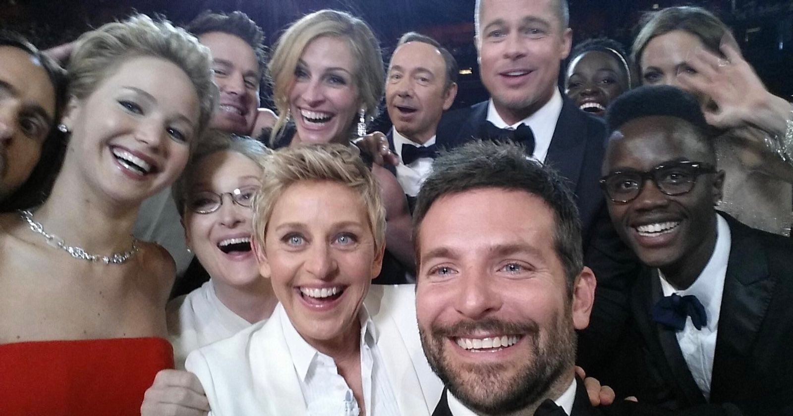 ellen oscars selfie feature